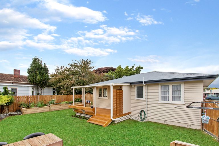 Photo of property in 86 Whatawhata Road, Dinsdale, Hamilton, 3204