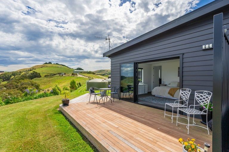 Photo of property in 49 Seafield Road, Eskdale, Napier, 4182