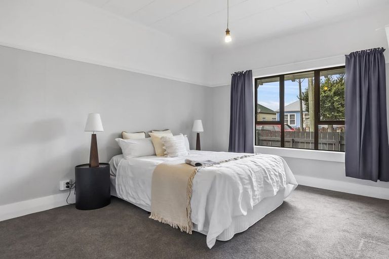 Photo of property in 280 Oxford Street, South Dunedin, Dunedin, 9012