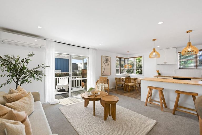 Photo of property in 26 Seaview Road, Otumoetai, Tauranga, 3110