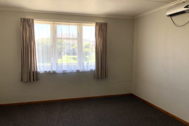 Photo of property in 87 Harper Street, Gonville, Whanganui, 4501