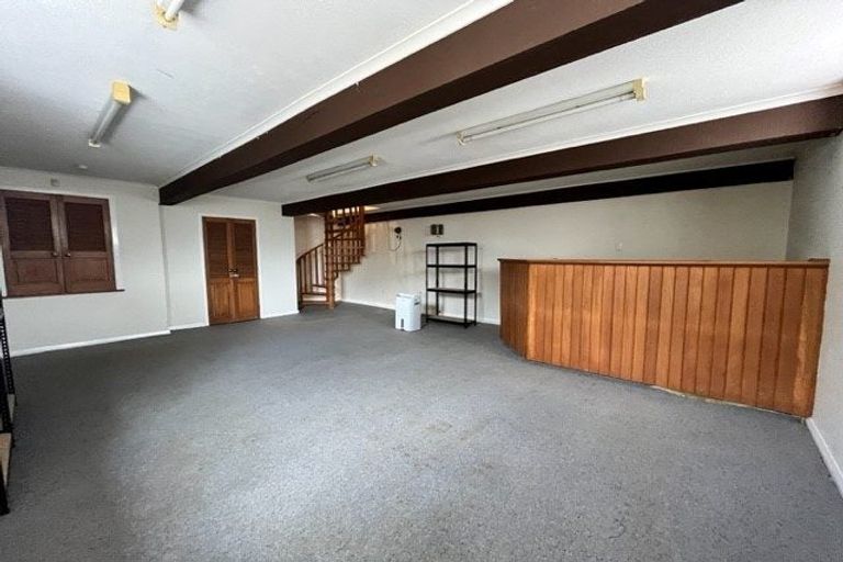 Photo of property in 21 Maple Grove, Maungaraki, Lower Hutt, 5010