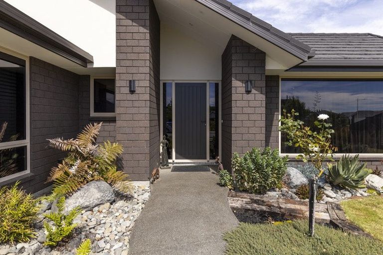 Photo of property in 15 Rose Manor Drive, Springlands, Blenheim, 7201