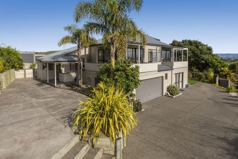 Photo of property in 21 Philomel Crest, Welcome Bay, Tauranga, 3112