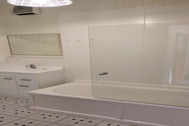 Photo of property in 12 Seddon Street, Wallaceville, Upper Hutt, 5018