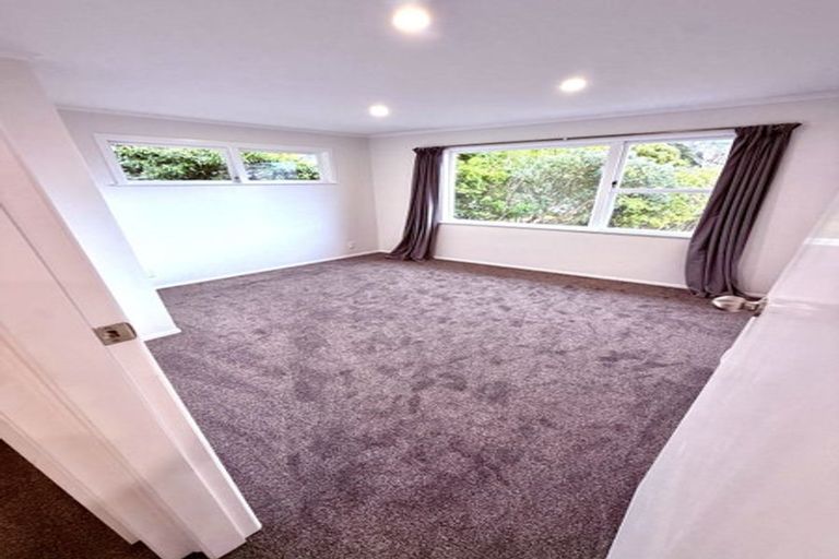 Photo of property in 9 Damian Grove, Waterloo, Lower Hutt, 5011