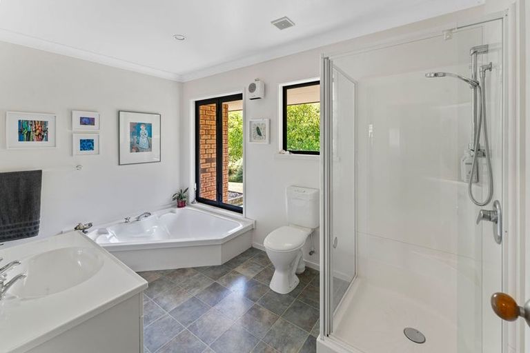 Photo of property in 5 Totara View Road, Wakefield, 7095