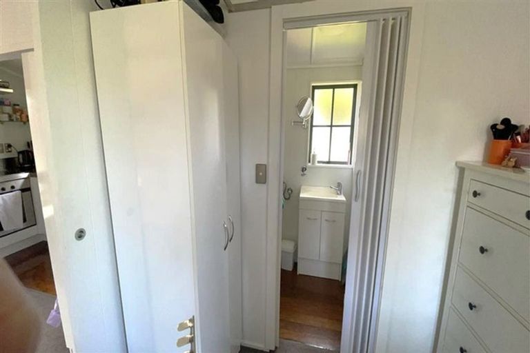 Photo of property in 2/9 Montgomery Street, Stokes Valley, Lower Hutt, 5019