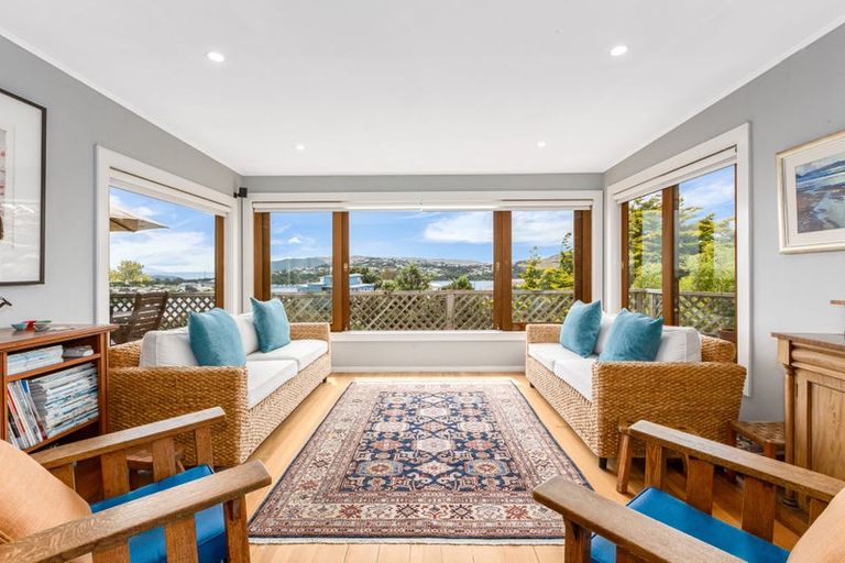 Photo of property in 39 Bayview Road, Paremata, Porirua, 5024