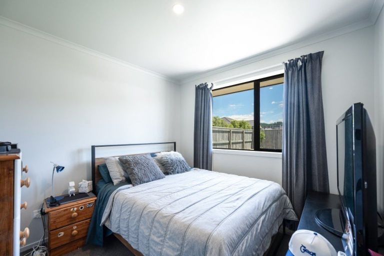 Photo of property in 44 George Fyfe Way, Wakefield, 7025