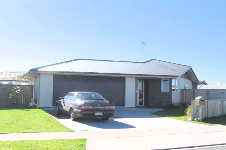 Photo of property in 2 Westminster Place, Rototuna North, Hamilton, 3210