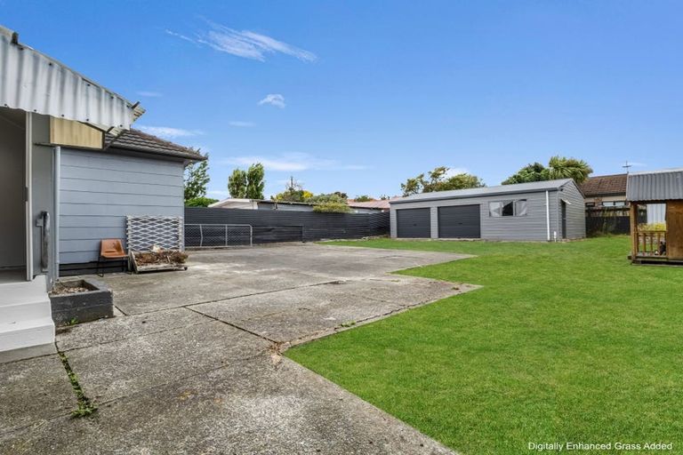 Photo of property in 17 Ngarimu Street, Roslyn, Palmerston North, 4414