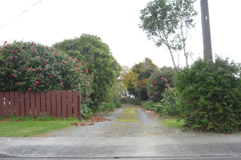 Photo of property in 7b Hussey Street, Oakura, 4314