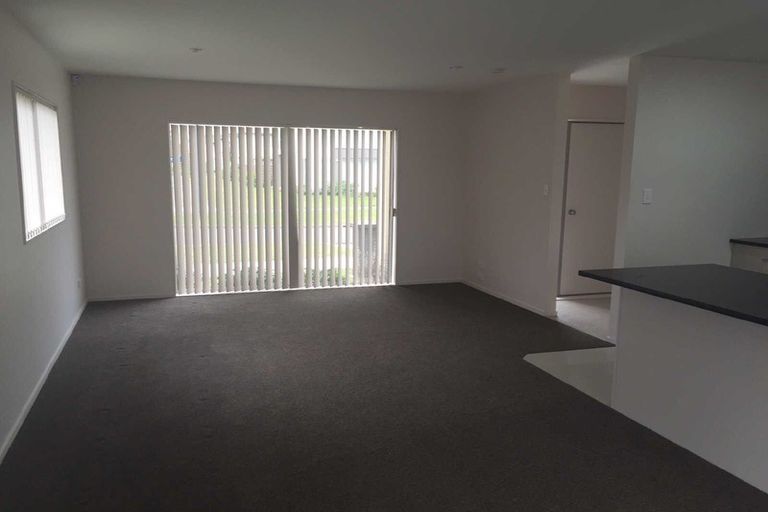 Photo of property in 66 Kauri Drive, Takanini, 2112