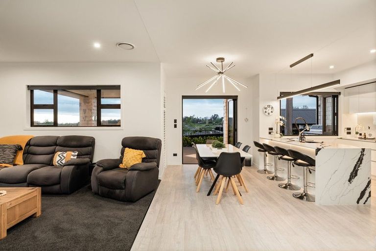 Photo of property in 45 Tamihana Avenue, Pyes Pa, Tauranga, 3112