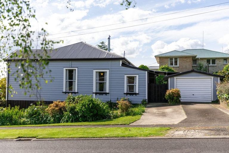 Photo of property in 16 Hill Street, Paeroa, 3600