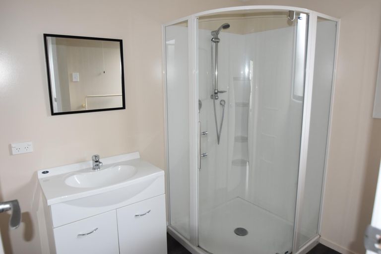 Photo of property in 18 Simons Street, Twizel, 7901