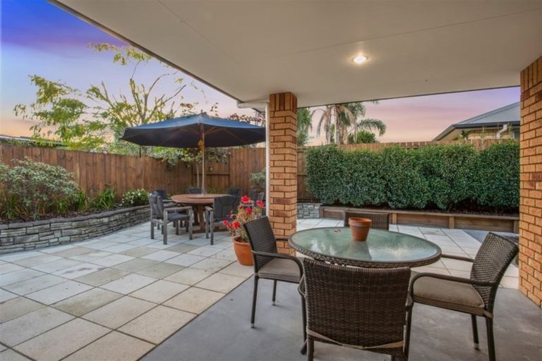 Photo of property in 18 Wiltshire Drive, Huntington, Hamilton, 3210