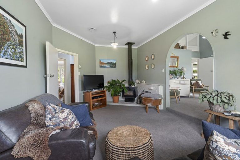Photo of property in 80 Lethbridge Road, Feilding, 4779