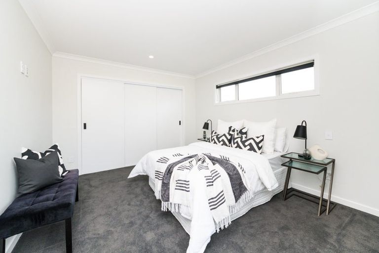 Photo of property in 5a Chelwood Street, Takaro, Palmerston North, 4412