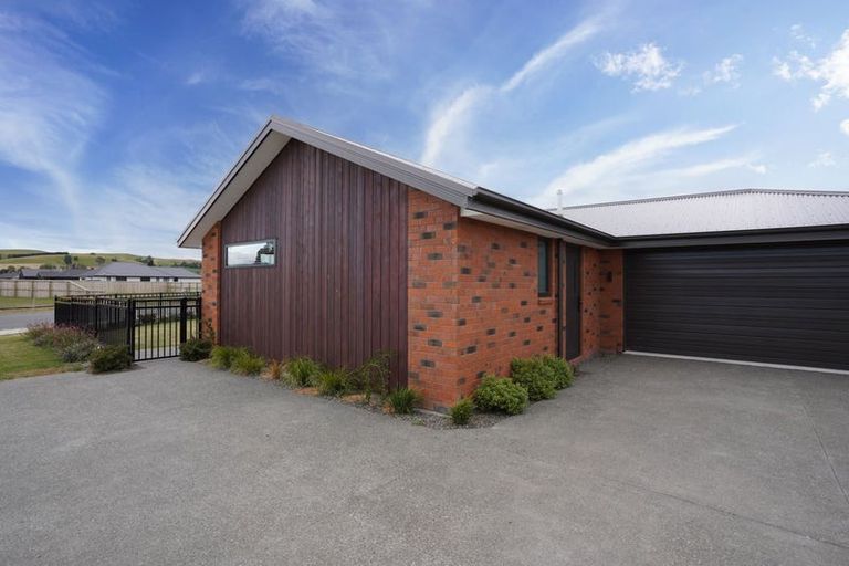 Photo of property in 30 Hilton Drive, Amberley, 7410