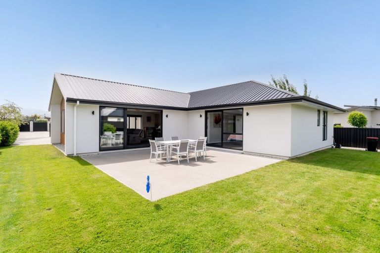 Photo of property in 6 Neil Collins Lane, Mosgiel, 9024