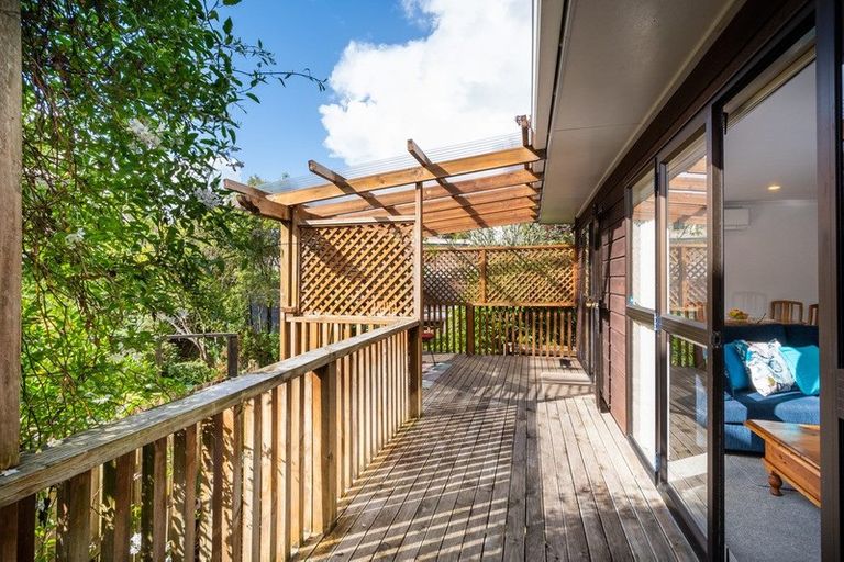 Photo of property in 1/7 Juneau Place, Glendene, Auckland, 0602