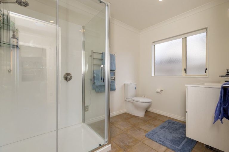 Photo of property in 29 Avion Terrace, Raumati Beach, Paraparaumu, 5032