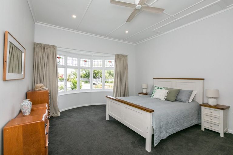 Photo of property in 137 Vigor Brown Street, Napier South, Napier, 4110