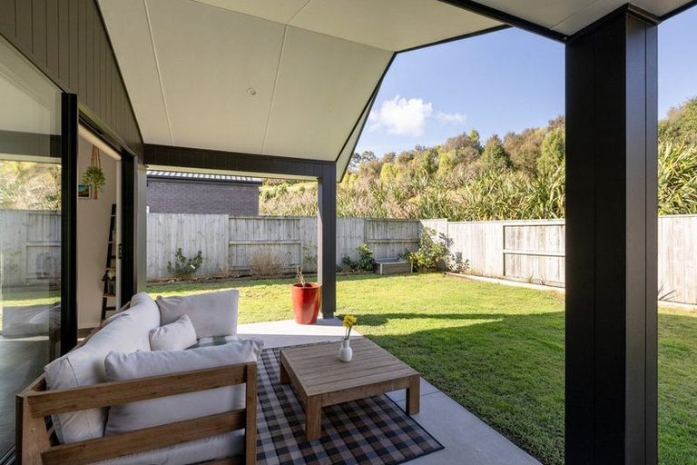 Photo of property in 57 Pakanga Grove, Pyes Pa, Tauranga, 3112