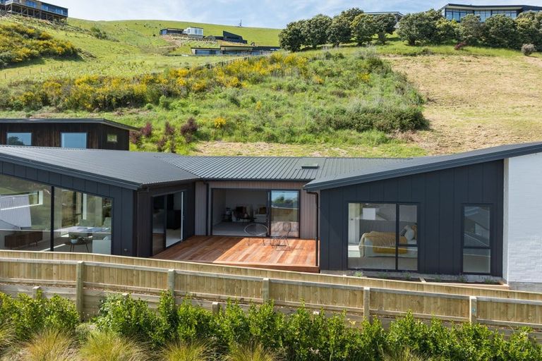 Photo of property in 16 Ledger Road, Atawhai, Nelson, 7010