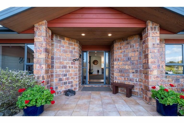 Photo of property in 173 Anzac Road, Waitakere, Auckland, 0816