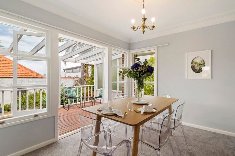 Photo of property in 31 Norwood Road, Bayswater, Auckland, 0622