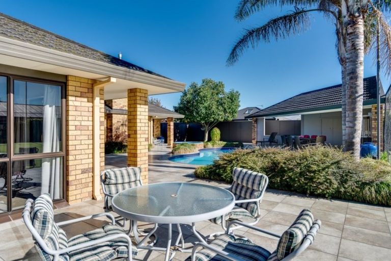 Photo of property in 77 Auckland Road, Greenmeadows, Napier, 4112