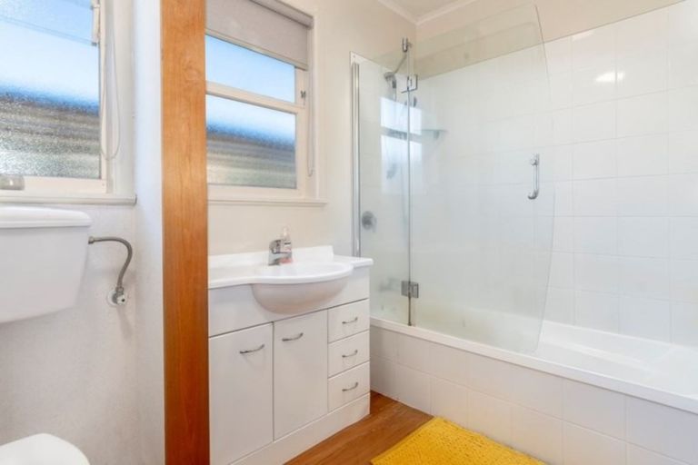 Photo of property in 65a Queen Road, Bellevue, Tauranga, 3110