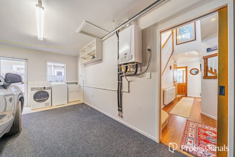 Photo of property in 1/274 Muritai Road, Eastbourne, Lower Hutt, 5013