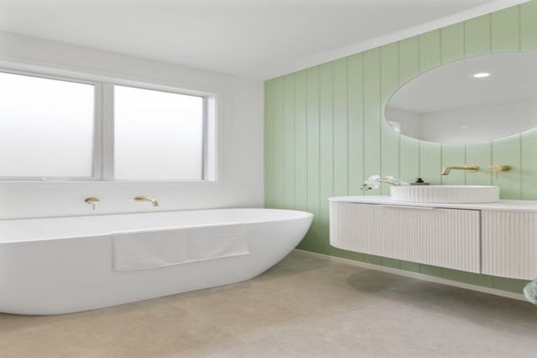 Photo of property in 9/2 Wilton Street, Westown, New Plymouth, 4310