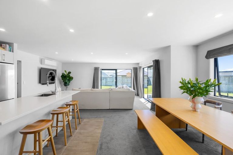 Photo of property in 16 Tawhai Crescent, Wharewaka, Taupo, 3330