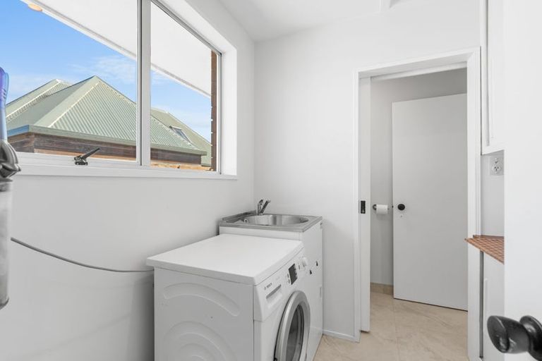 Photo of property in 11a Wyatt Place, Russley, Christchurch, 8042