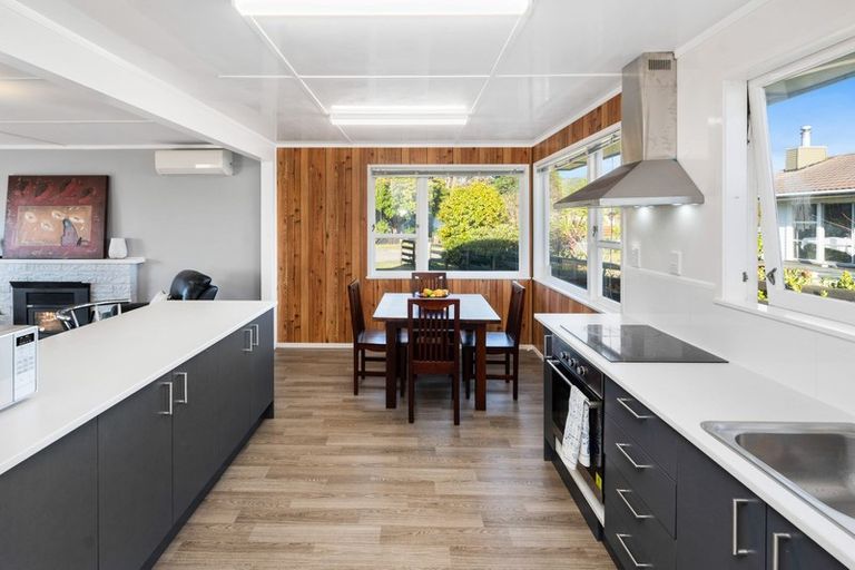 Photo of property in 23 Clouston Crescent, Fenton Park, Rotorua, 3010