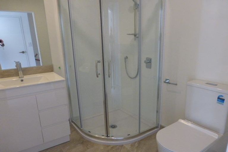 Photo of property in 1c Quincey Place, Massey, Auckland, 0614