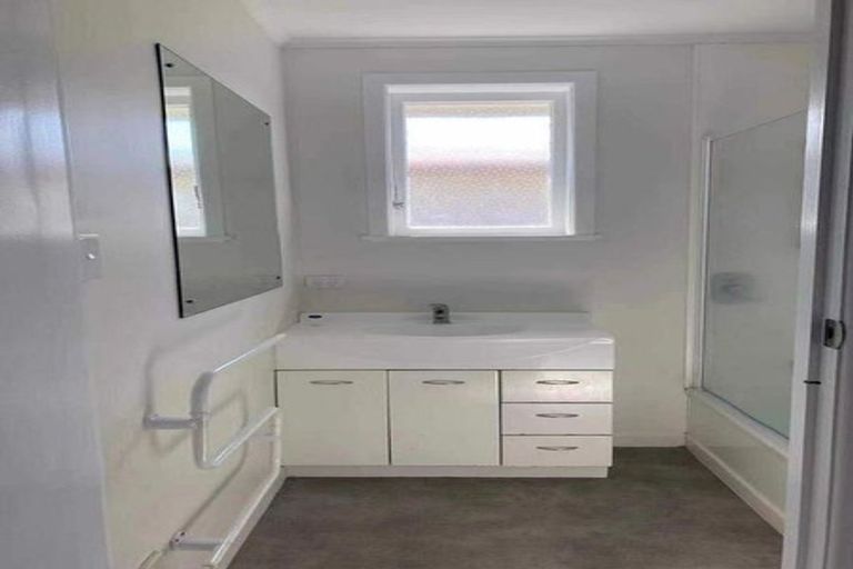 Photo of property in 59 Union Road, Howick, Auckland, 2014