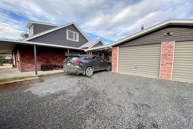 Photo of property in 12 Henley Drive, Balclutha, 9230
