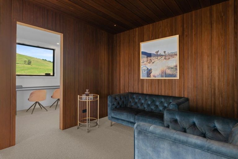 Photo of property in 14 The Fairways, Kinloch, Taupo, 3377