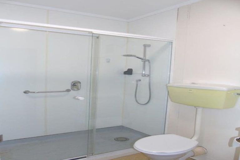 Photo of property in Hobson Court Flats, 42/70 Hobson Street, Thorndon, Wellington, 6011