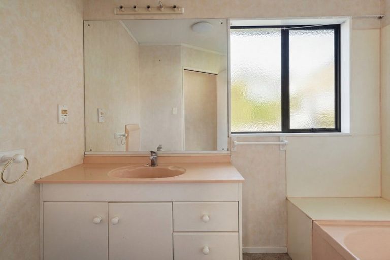 Photo of property in 133a Athenree Road, Athenree, Katikati, 3177