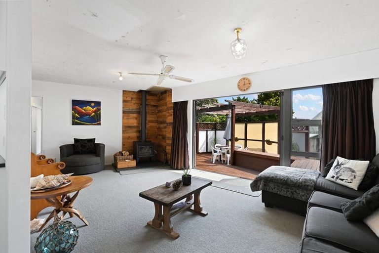 Photo of property in 26 Cypress Crescent, Pukete, Hamilton, 3200