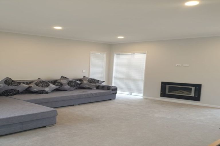 Photo of property in 195 Matua Road, Kumeu, 0810