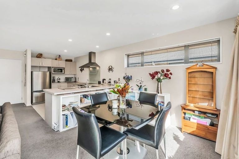 Photo of property in 16 Venerable Terrace, Yaldhurst, Christchurch, 8042