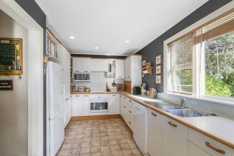 Photo of property in 485 Riverside Drive, Fairfield, Lower Hutt, 5011